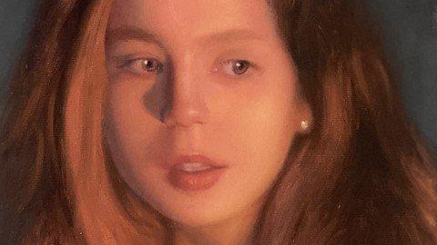 Oil Portrait Painting Of A Sunlit Girl Series-4.jpg