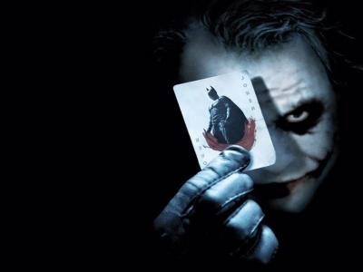 400_1220590870_batman-joker-card.jpg
