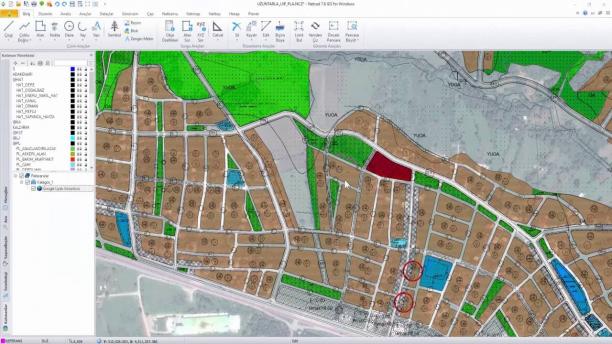 Netcad GIS screen.jpg